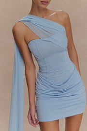 Fitted Sweetheart Sleeveless Empire Pleated Short Dress With Shawl