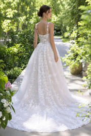 Floral Lace A-Line Sweetheart Straps A-Line Modest Wedding Dress