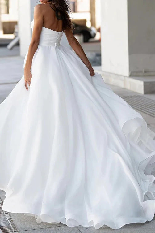 Glamorous Chiffon A-Line Pearl Top Sleeveless Wedding Dress