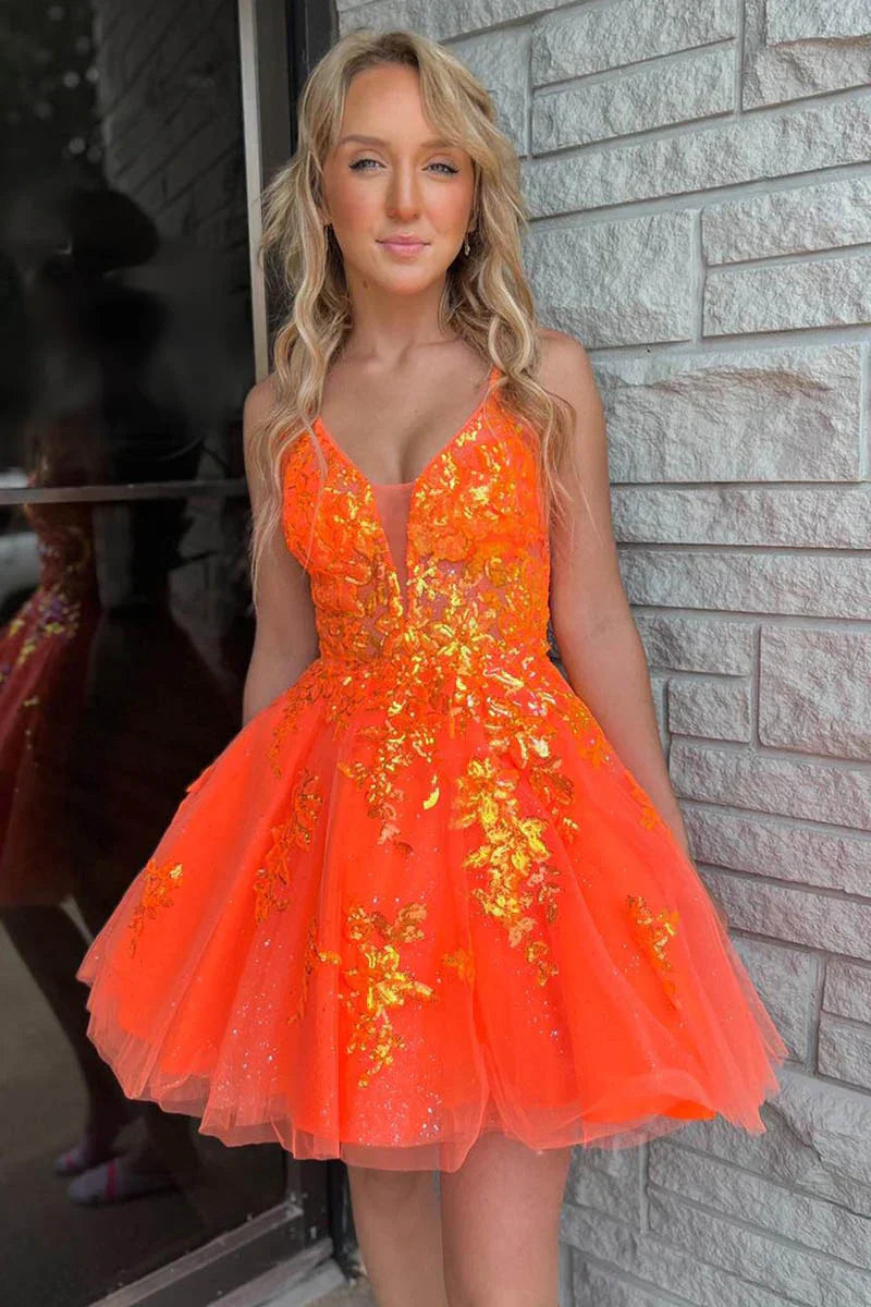 Glitter Tulle A-Line V-Neck Sleeveless Appliques Homecoming Dress