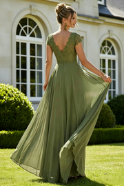 Green A-Line V-Neck Cap Sleeves Two Tone Long Mother Of The Bride Dress