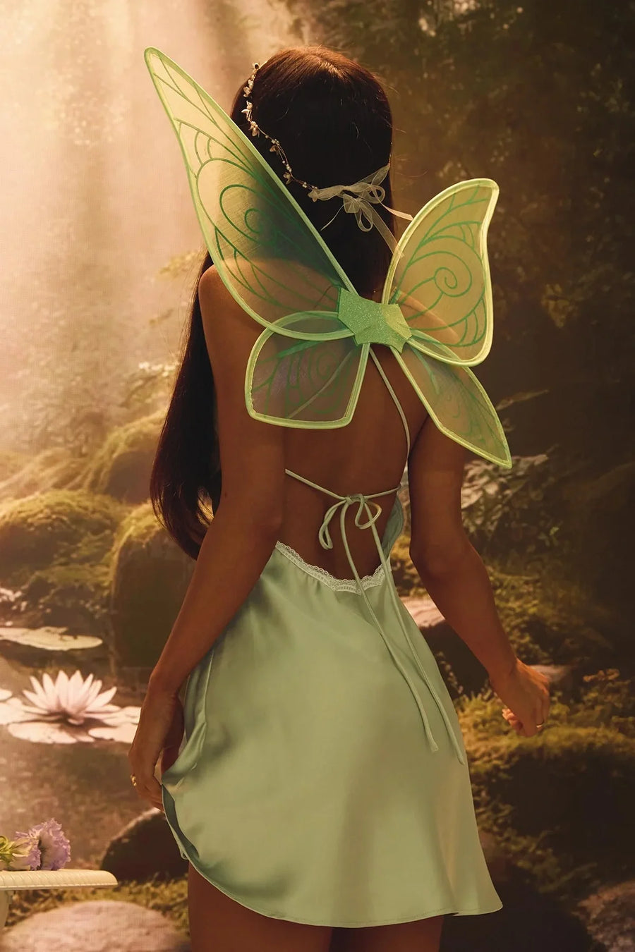 Green Satin A-Line V-Neck Sleeveless Backless Mini Homecoming Dress