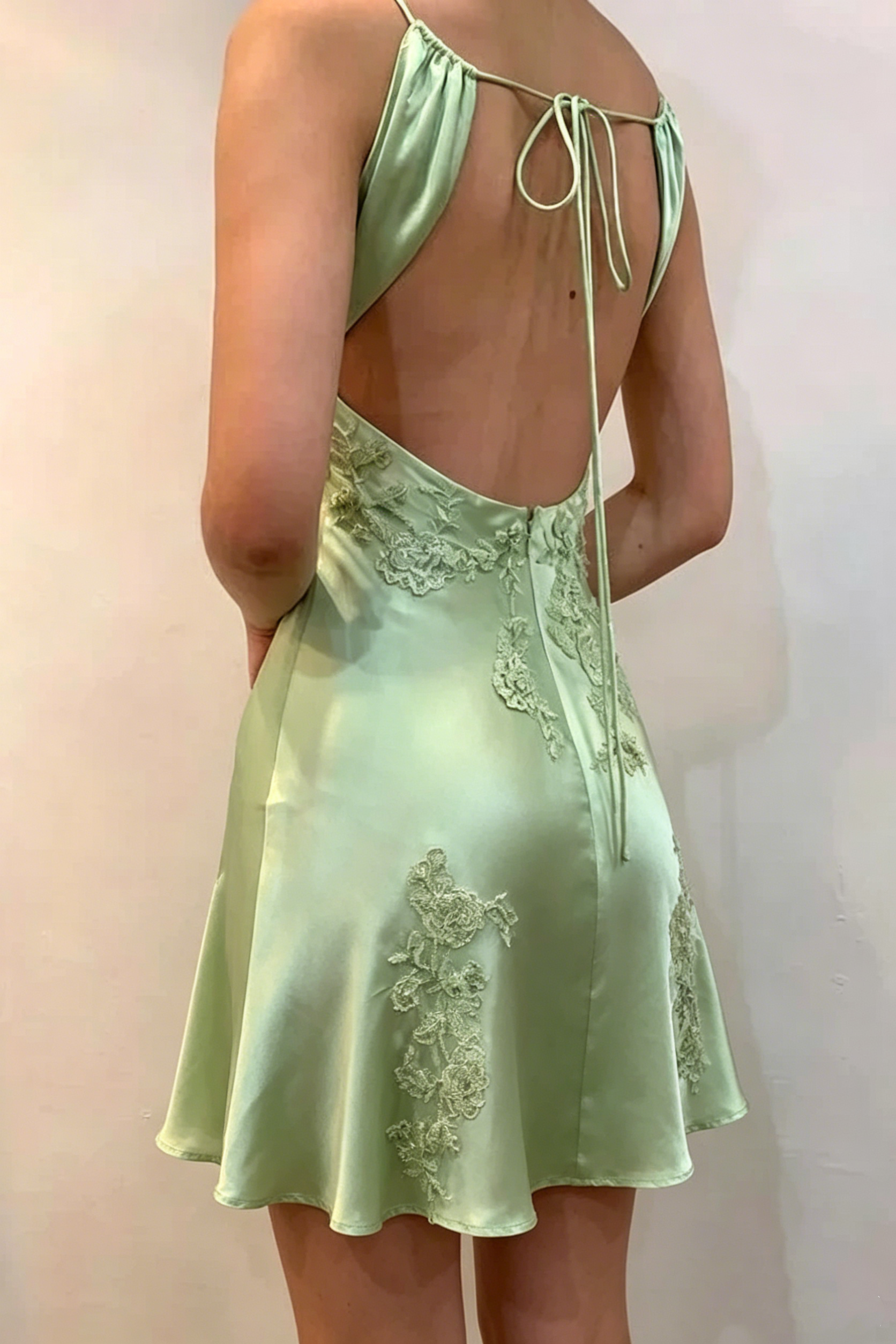 Green V-Neck Backless Lace Appliques Satin A-Line Homecoming Dress
