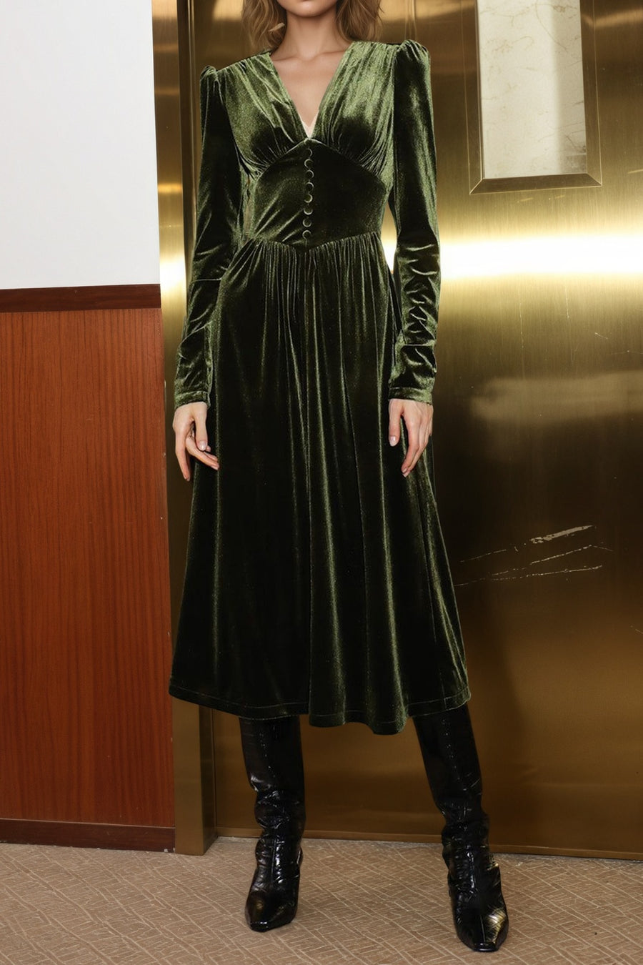 Green V-Neck Long Sleeves Velvet Midi Party Evening Dress
