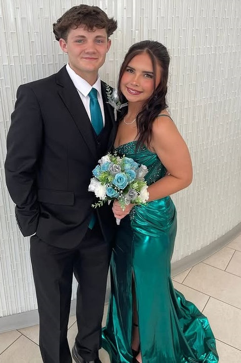 Green V-Neck Sleeveless Beaded Mermaid Split Party Prom Dress