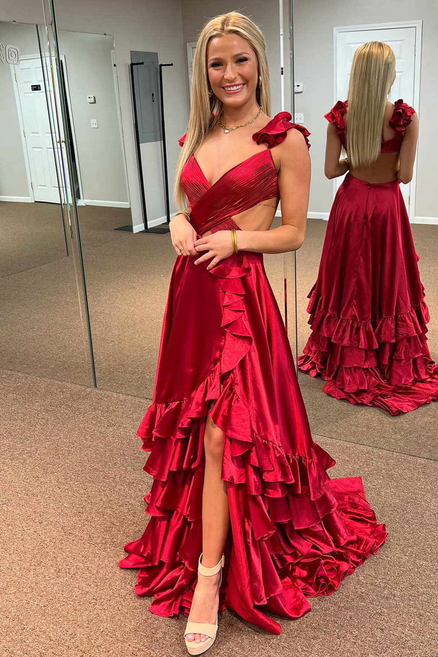 Crossed Top Ruffled Layers Long Prom Dress with Slit Burgudy / US 10