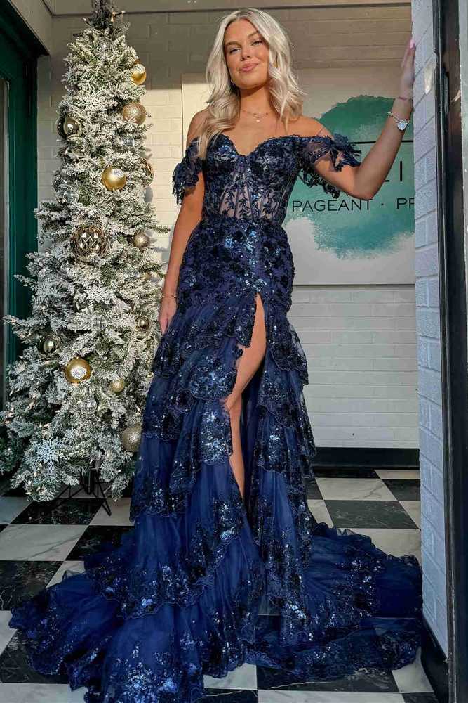 Lace A-Line Sweetheart Tiered Prom Dress With Slit And Train