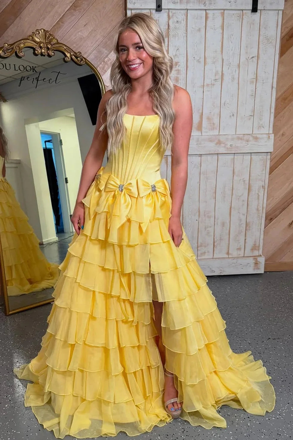 Bateau Strapless Two Tone Chiffon Tiered Party Prom Dress With Bows