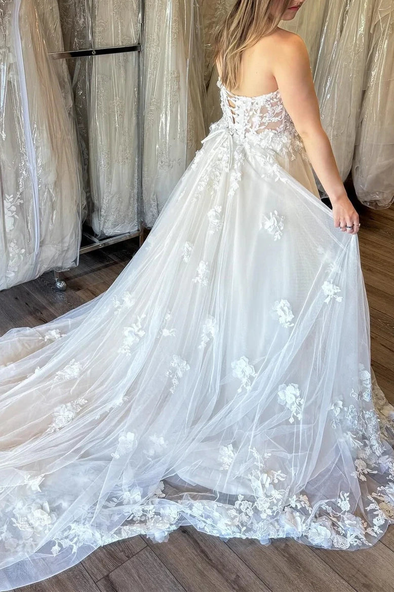 Lace Tulle A-Line Sweetheart Strapless Wedding Dress White / US 6 Lace Tulle A-Line Sweetheart Strapless Wedding Dress White / US 6