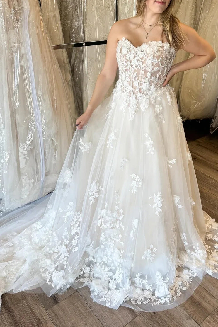 Lace Tulle A-Line Sweetheart Strapless Wedding Dress