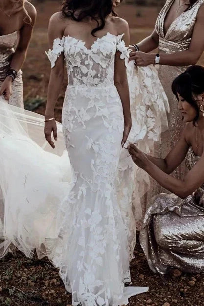 Lace Wedding Dress Sweetheart Off-Shoulder Wedding Dress Custom Color / US 16 Lace Wedding Dress Sweetheart Off-Shoulder Wedding Dress Custom Color / US 16