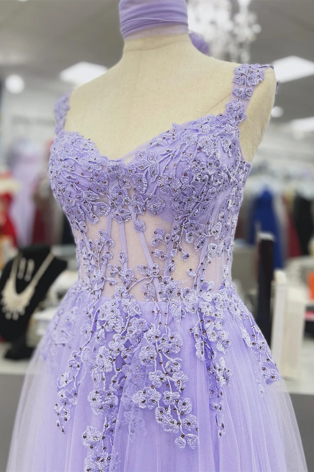 Lilac A-Line Sleeveless Appliques Party Prom Dress