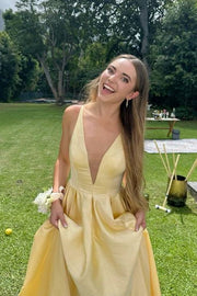 Low V-Neck Sleeveless Empire A-Line Satin Party Prom Dress 