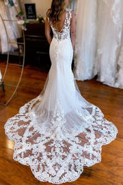 Mermaid Low V-Neck Sleeveless Backless Lace Wedding Dress