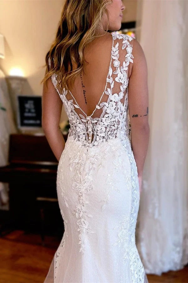 Mermaid Low V-Neck Sleeveless Backless Lace Wedding Dress