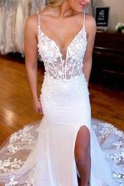 Mermaid V-Neck Sleeveless Sheer Empire Lace Wedding Dress