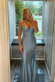 Mermaid V-Neck Spaghetti Straps Appliques Prom Dress