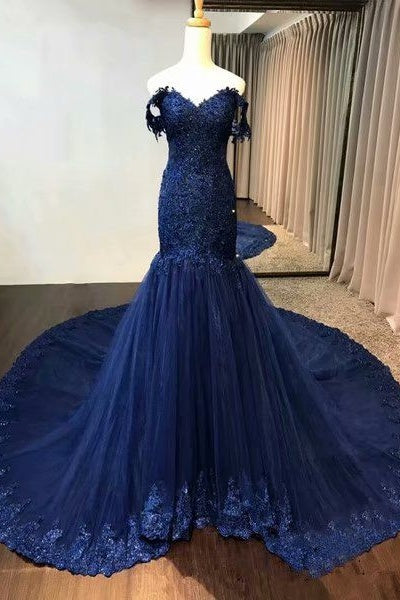 Off-Shoulder Lace Mermaid Formal Prom Gown