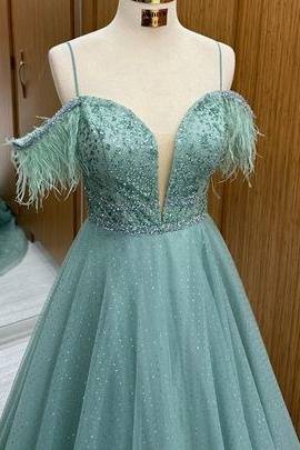 Off-Shoulder Tulle A-Line Appliques Empire Long Party Prom Dress