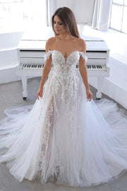 Off Shoulder Lace A-Line Appliques Wedding Dress With Tulle Train