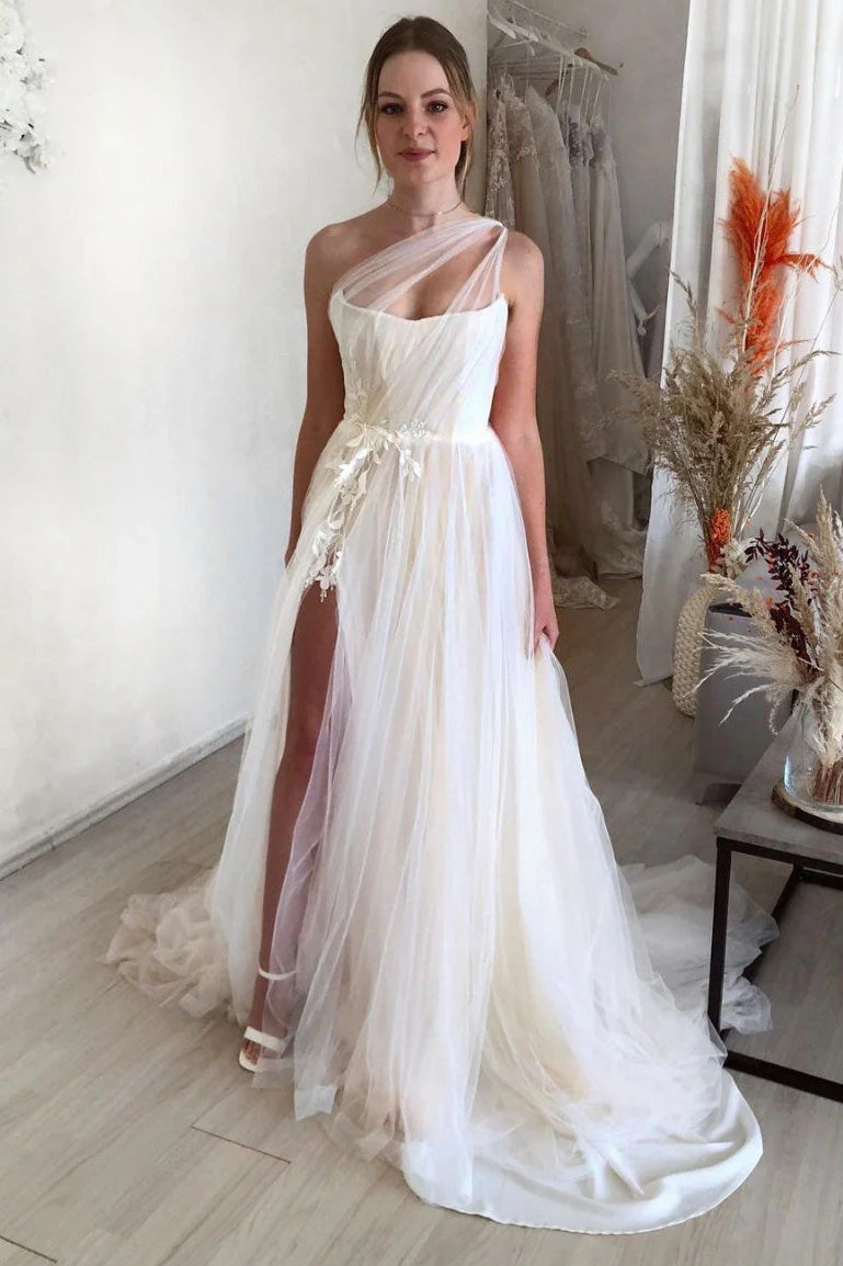 One Shoulder Tulle A-Line Beach Wedding Dress Ivory / US 16 One Shoulder Tulle A-Line Beach Wedding Dress Ivory / US 16