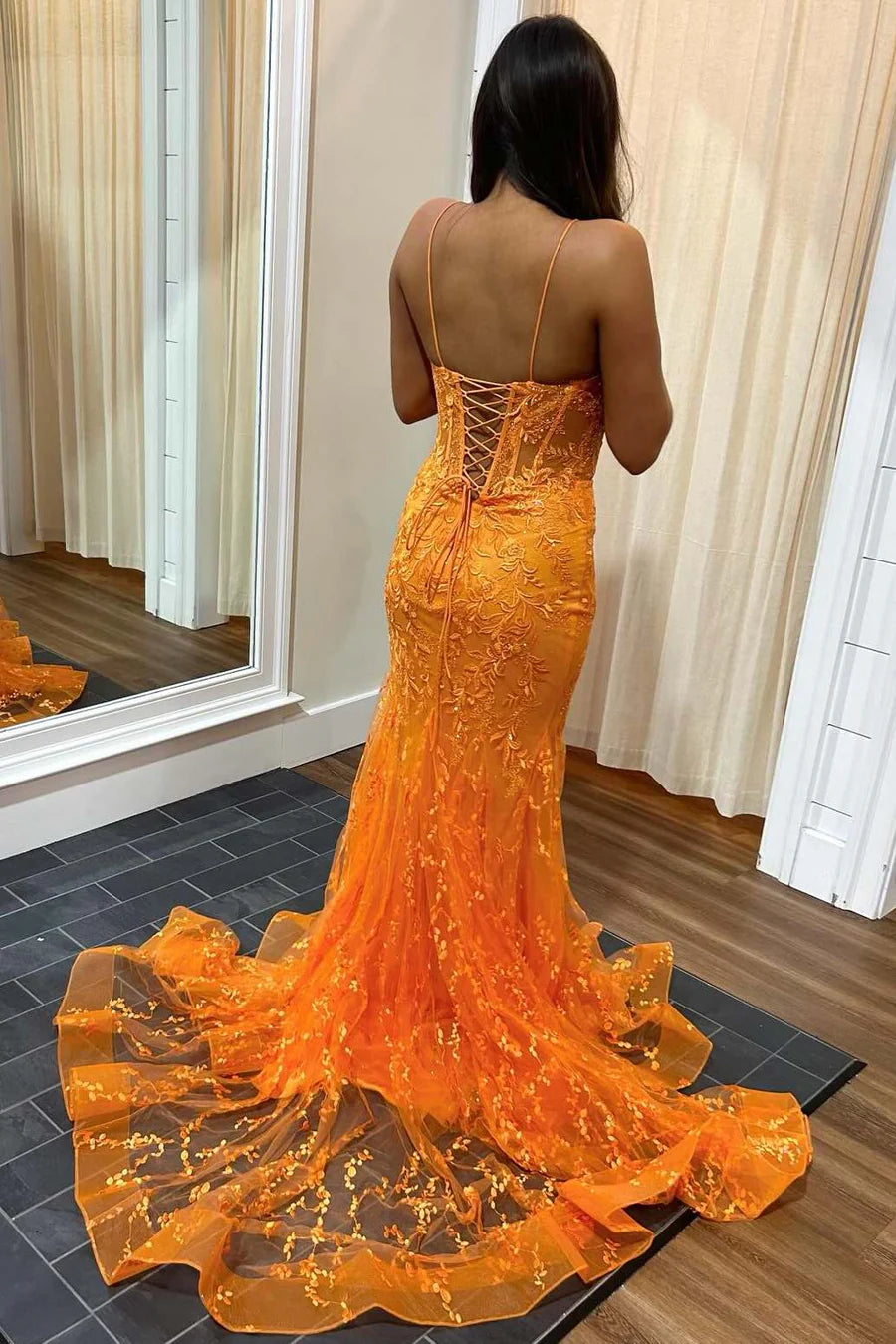 Orange Lace Mermaid V-Neck Sleeveless Long Prom Dress