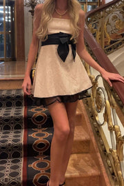 Pretty A-Line Empire Strapless Homecoming Party Dress With Bow