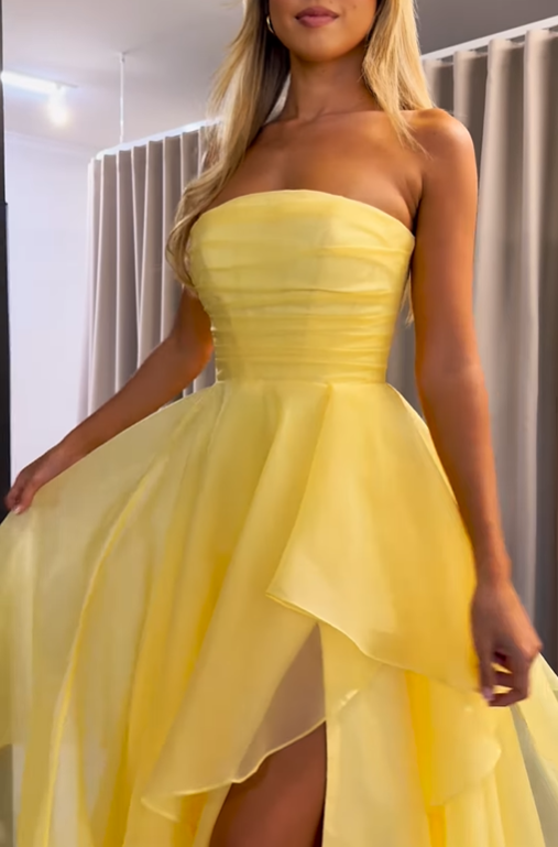 A-Line Strapless A-Line Tiered Party Prom Dress With Slit