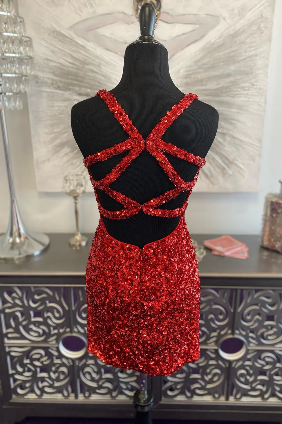 Red V-Neck Sleeveless Bodycon Sequins Homecoming Dress