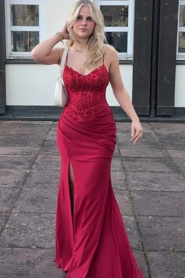 Red V-Neck Sleeveless Lace And Satin Mermaid Split Party Prom Dress