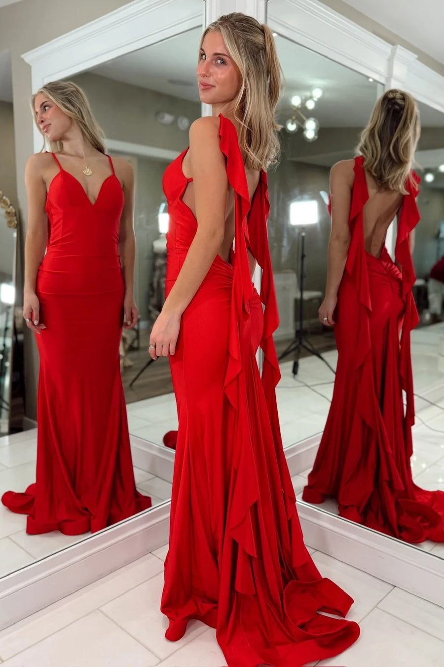 Red V-Neck Straps Open Back Mermaid Satin Party Prom Dress