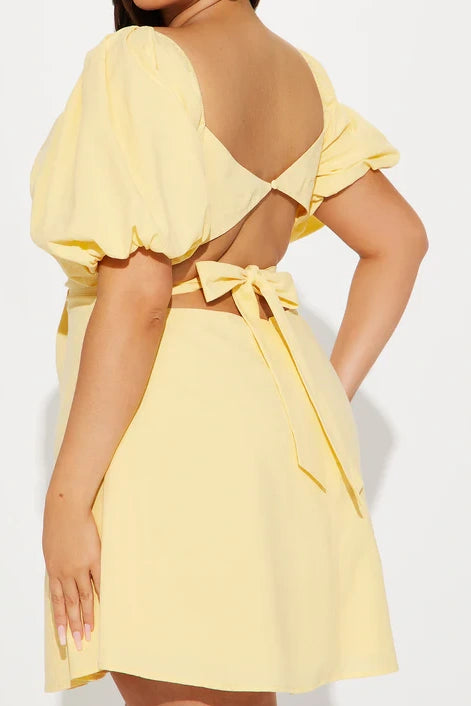 Satin A-Line Short Sleeves Open Back Mini Homecoming Dress
