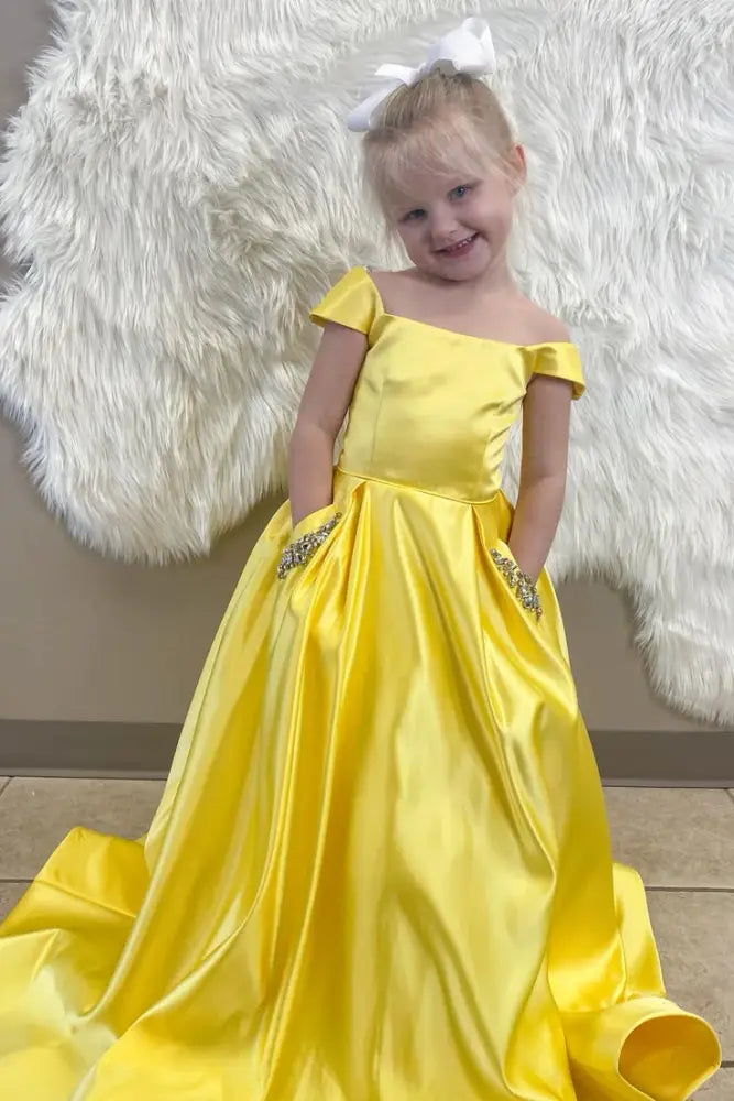 yellow pageant dress Satin A-Line Sleeveless Girl With Pockets / CHILD 12 Copley Shoulder Drape Velvet Gorgeous yellow pageant dress NA-04.07.25AM Sizes:16