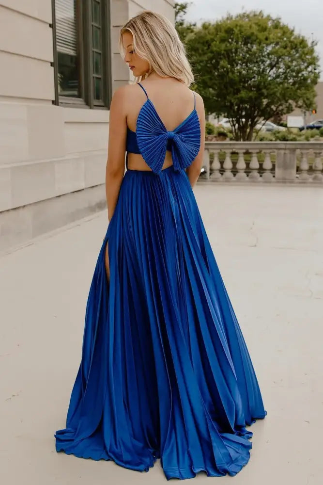 Satin A-Line Spaghetti Straps Sleeveless With Side Slit Prom Dress