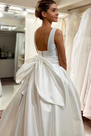 Scoop Sleeveless Satin A-Line Empire Long Wedding Dress