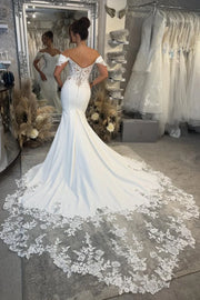 Sexy Mermaid Off-Shoulder Satin Wedding Dress With Lace Train 