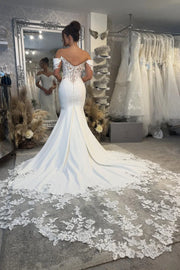 Sexy Mermaid Off-Shoulder Satin Wedding Dress With Lace Train 
