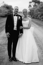 Sexy Satin A-Line Sleeveless Open Back Wedding Dress With Bow