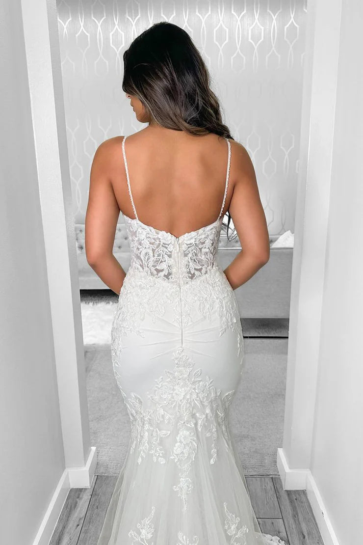 Sexy V-Neck Sleeveless Mermaid Lace Wedding Dress