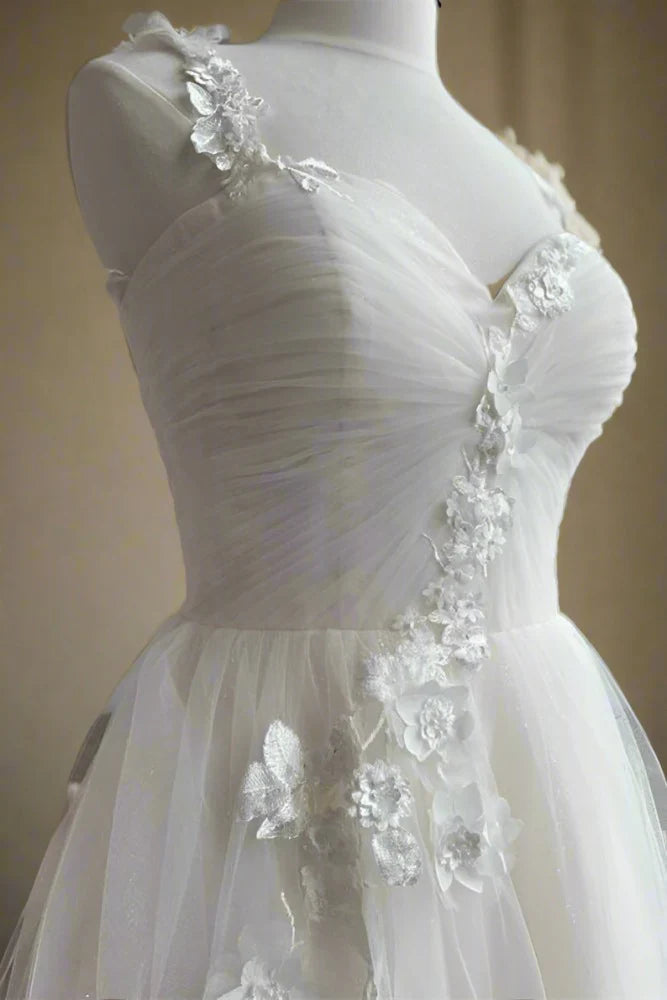 Sheer Tulle A-Line Sweetheart Floral Embossed Summer Wedding Dress