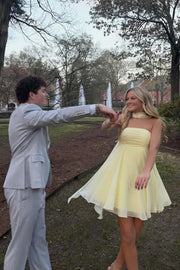 Simple Strapless Empire Chiffon A-Line Mini Homecoming Dress