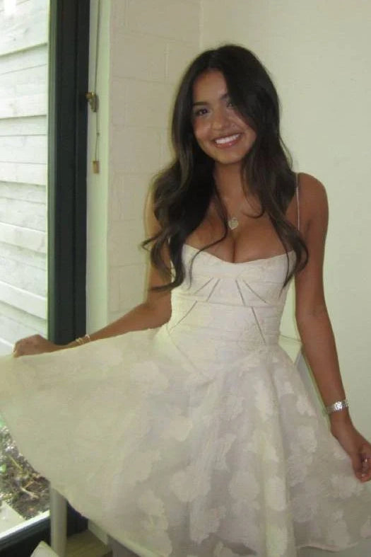 Spaghetti Straps A-Line Chiffon Appliques Mini Party Homecoming Dress