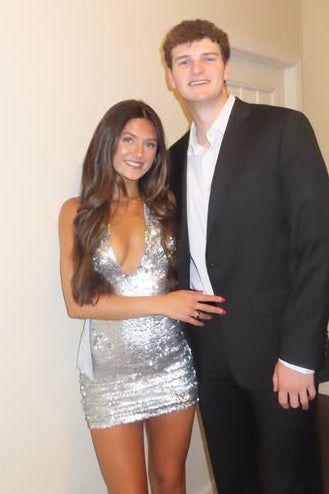 Sparkly Fully Sequin V-Neck Sleeveless Tight Homecoming Dress