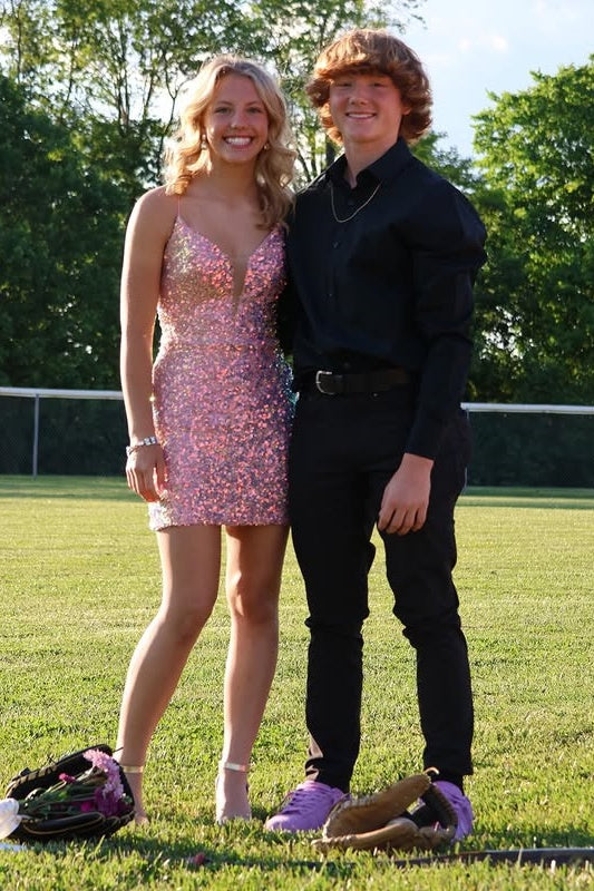 Sparkly Pink Sequins V-Neck Sleeveless Short Homecoming Party Dress