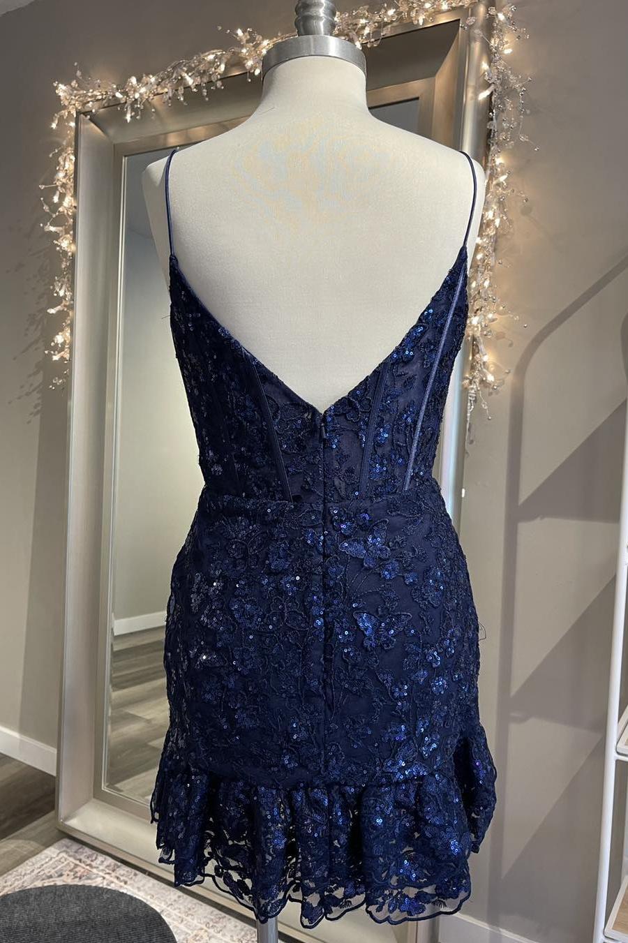 Sparkly V-Neck Spaghetti Straps Lace Appliques Homecoming Dress
