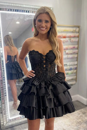Cute Lace And Satin A-Line Sleeveless Tiered Short Party Homecoming Dress