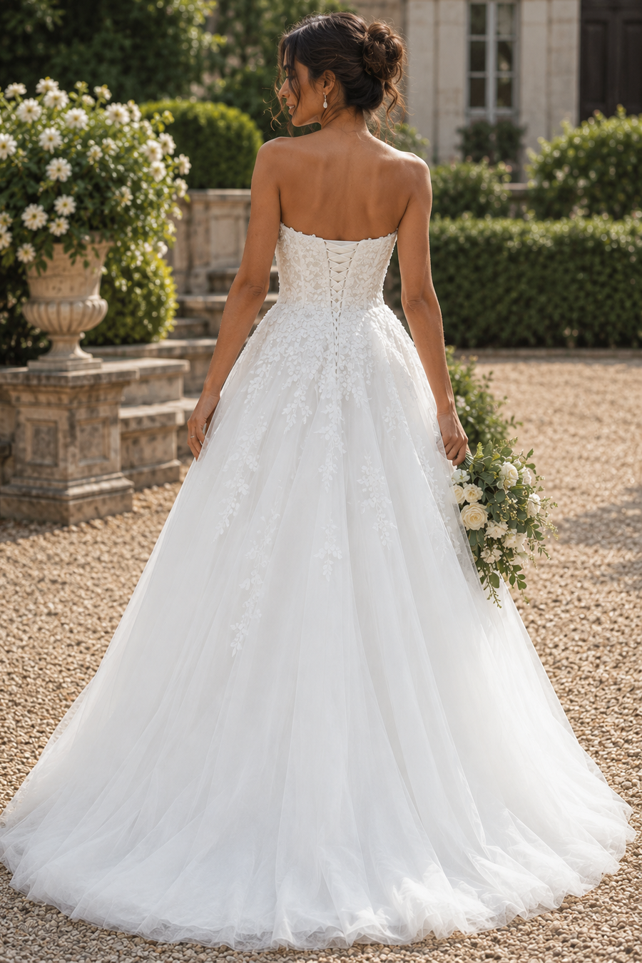 Strapless Empire A-Line Lace Appliques Tulle Floor-Length Wedding Dress