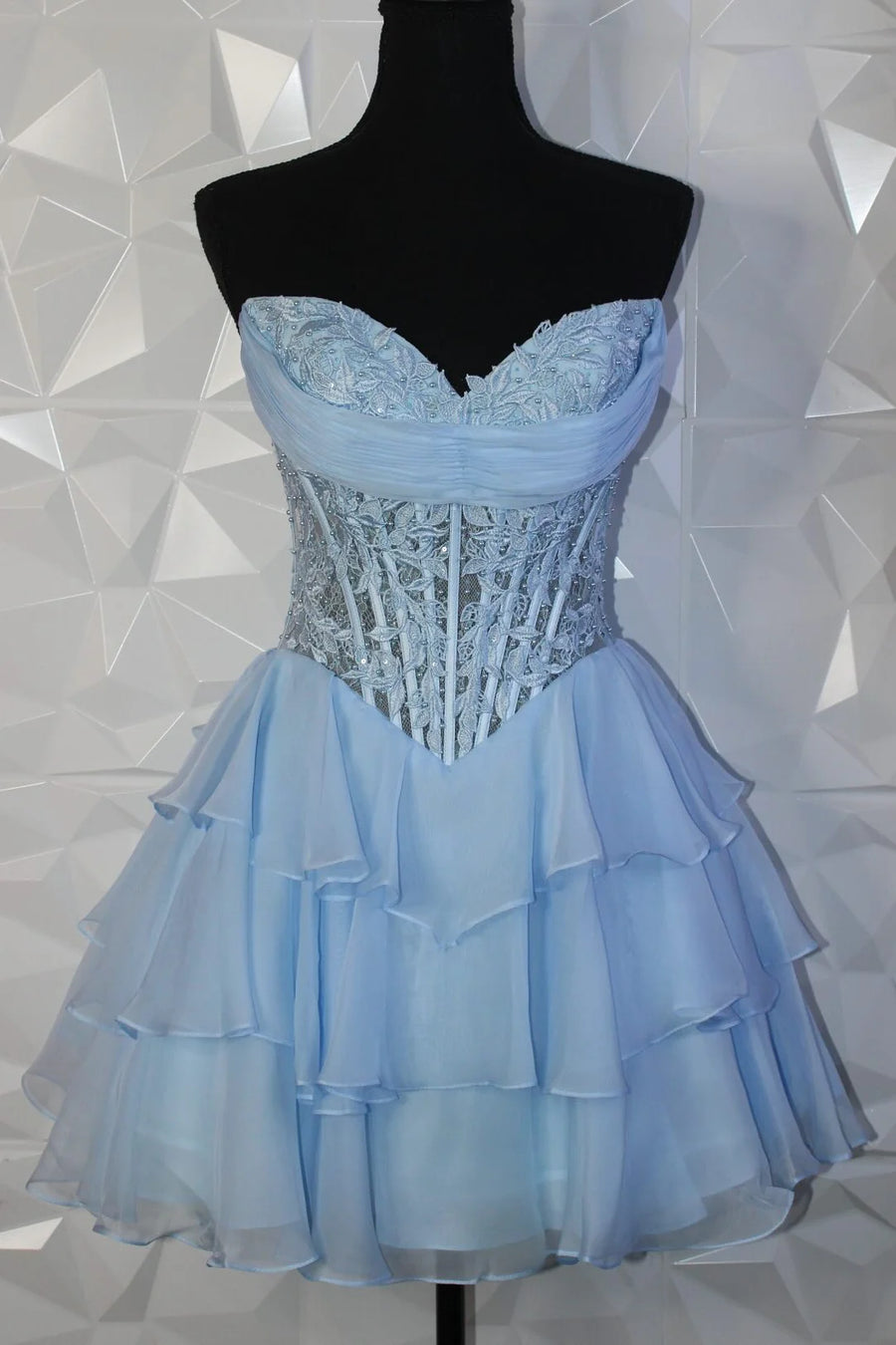 Hot Sweetheart  Empire A-Line Two Tone Tiered Homecoming Dress