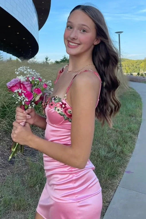 Sweetheart Bodycon Floral Appliques Homecoming Dress