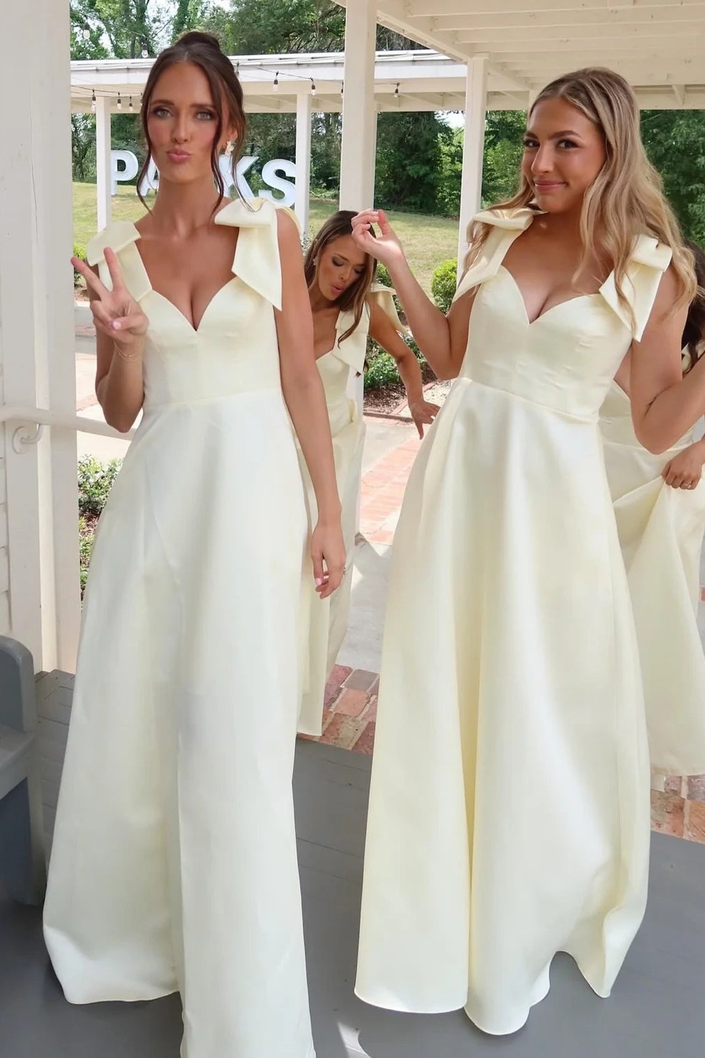 Sweetheart Bow Straps A-Line Satin Long Bridesmaid Dress